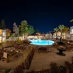 Helis Suites Bitez